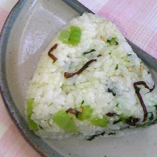 大根葉と塩昆布のおにぎり♪